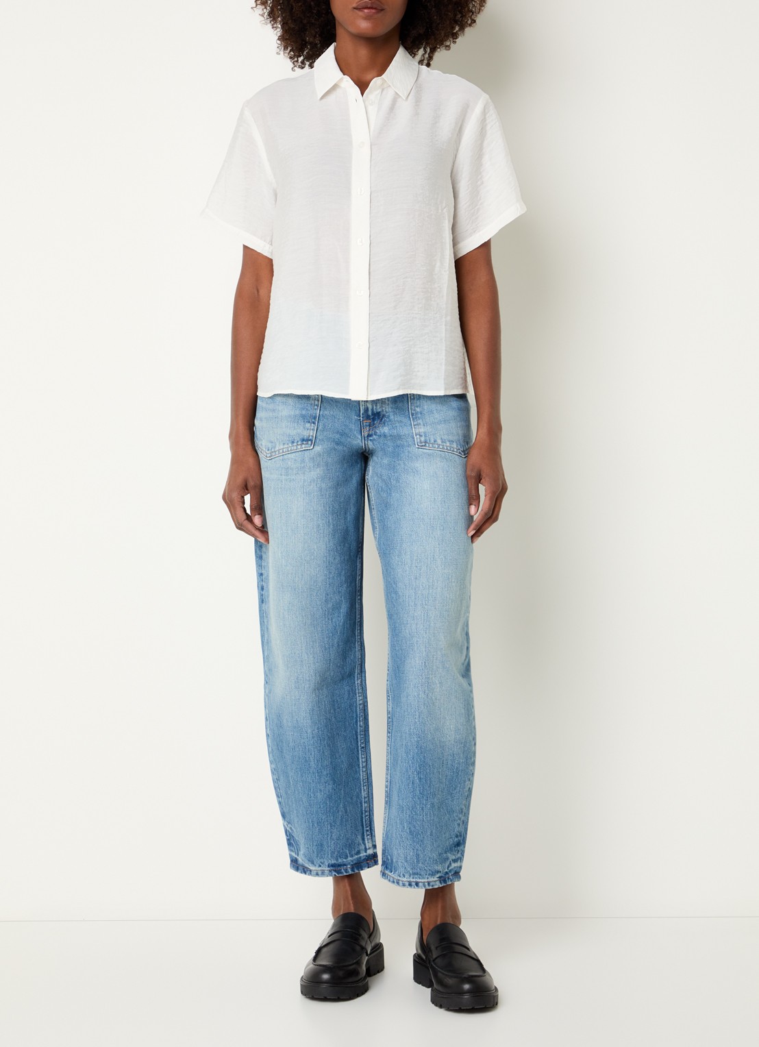 SAMSØE SAMSØE Saminna semi-transparante blouse in zijdeblend met structuur - voorkant 4 gebroken wit