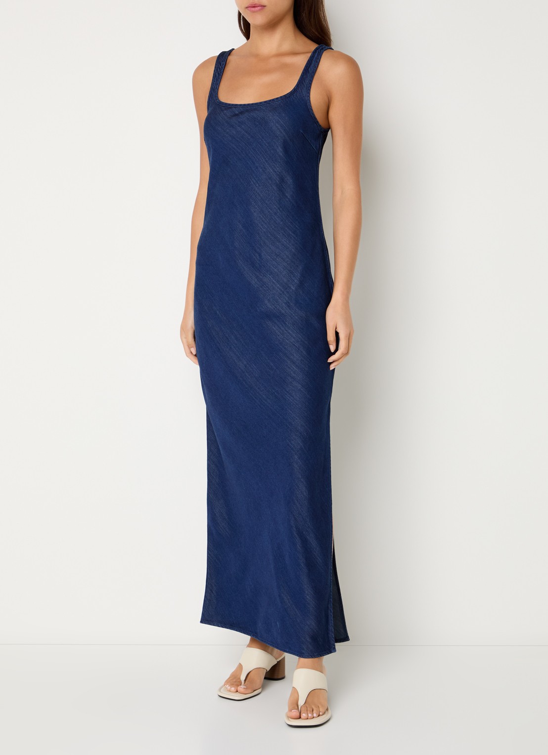 SAMSØE SAMSØE Sasunna maxi jurk van chambray met split - detail 2 indigo
