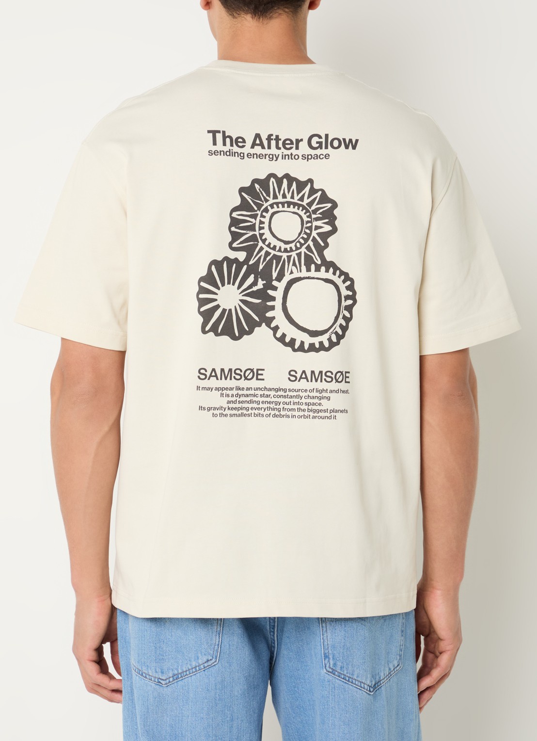 SAMSØE SAMSØE Sauni T-shirt met front- en backprint - detail 3 ivoor