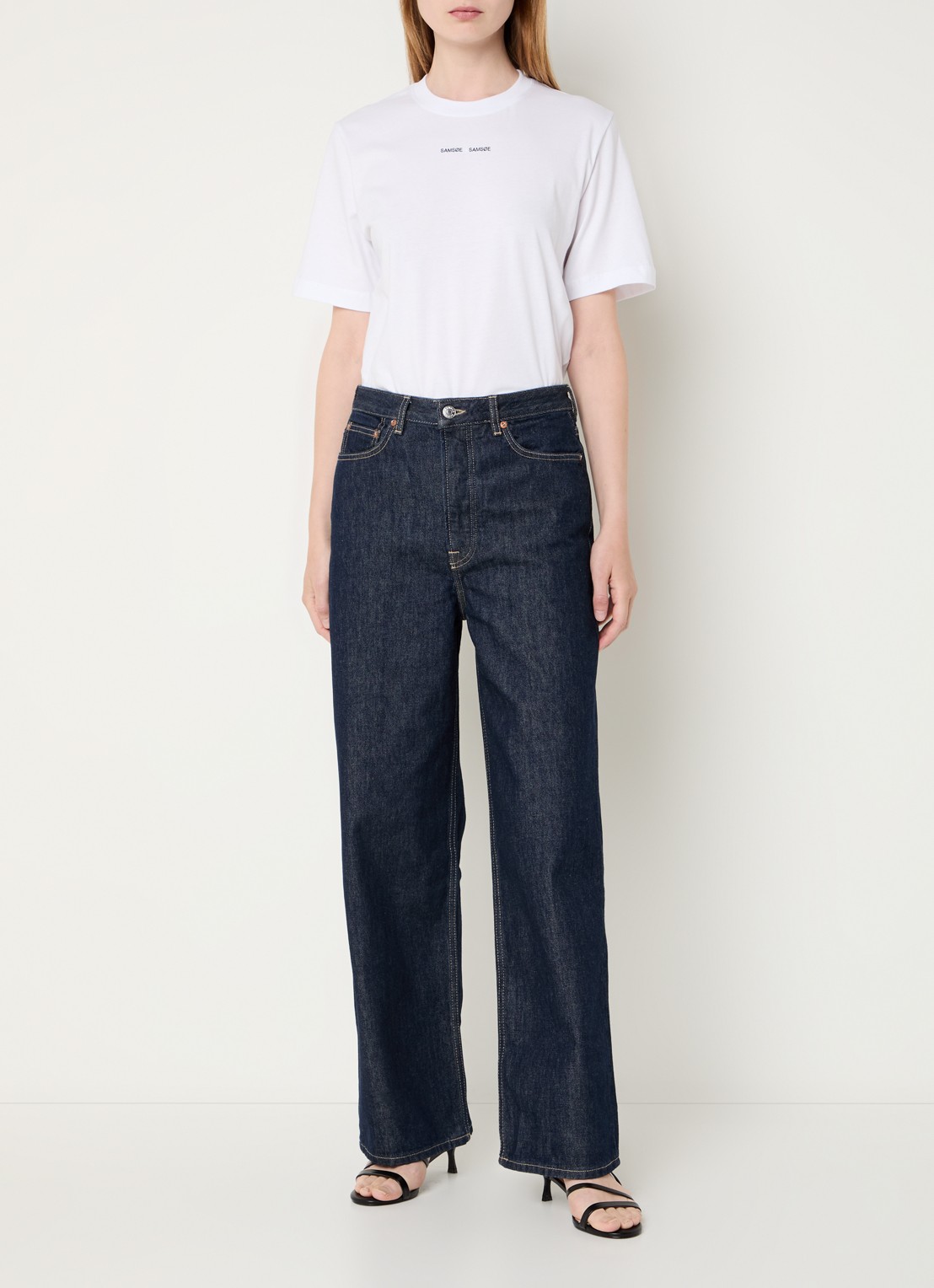 SAMSØE SAMSØE Shelly loose fit jeans met donkere wassing en steekzakken - voorkant 3 donkerblauw
