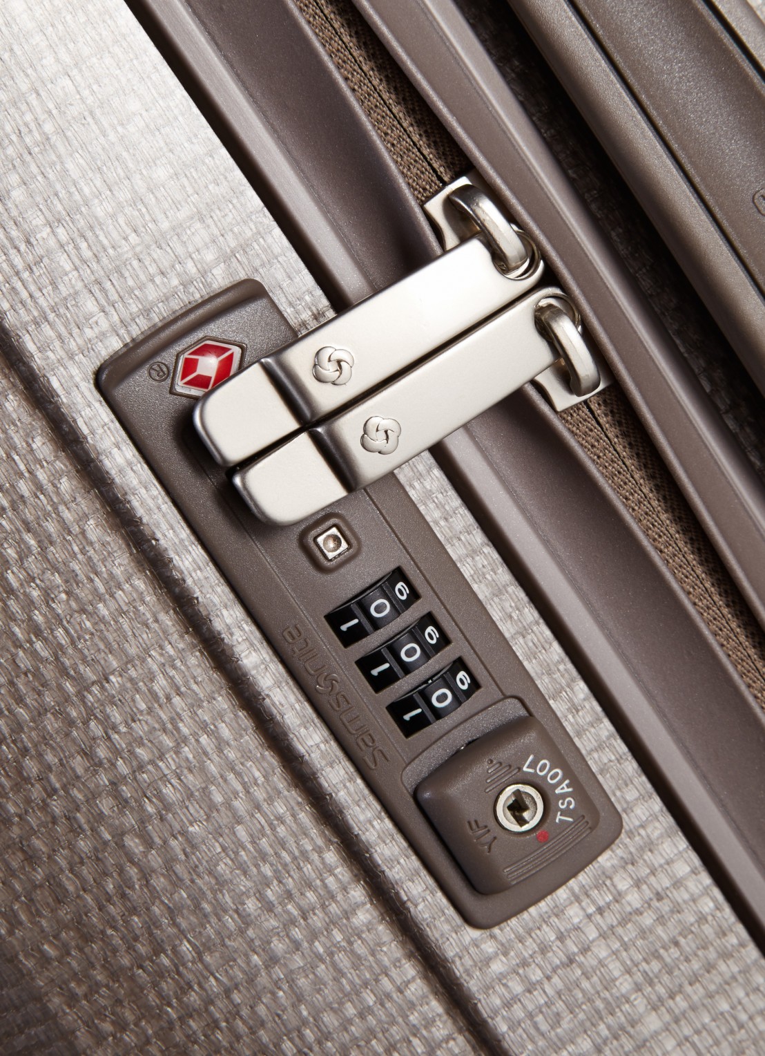 Samsonite Lite-Cube spinner 55 cm - detail 3 ivory gold