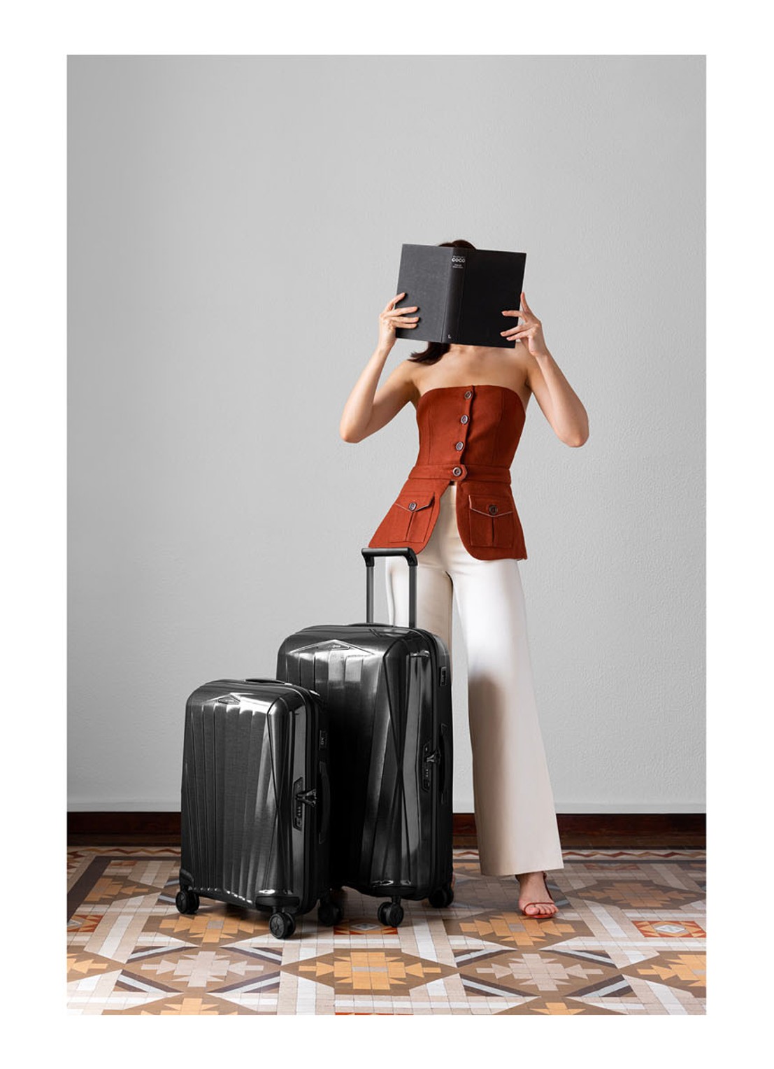 Samsonite Major-Lite spinner 55 cm - voorkant 5 zwart