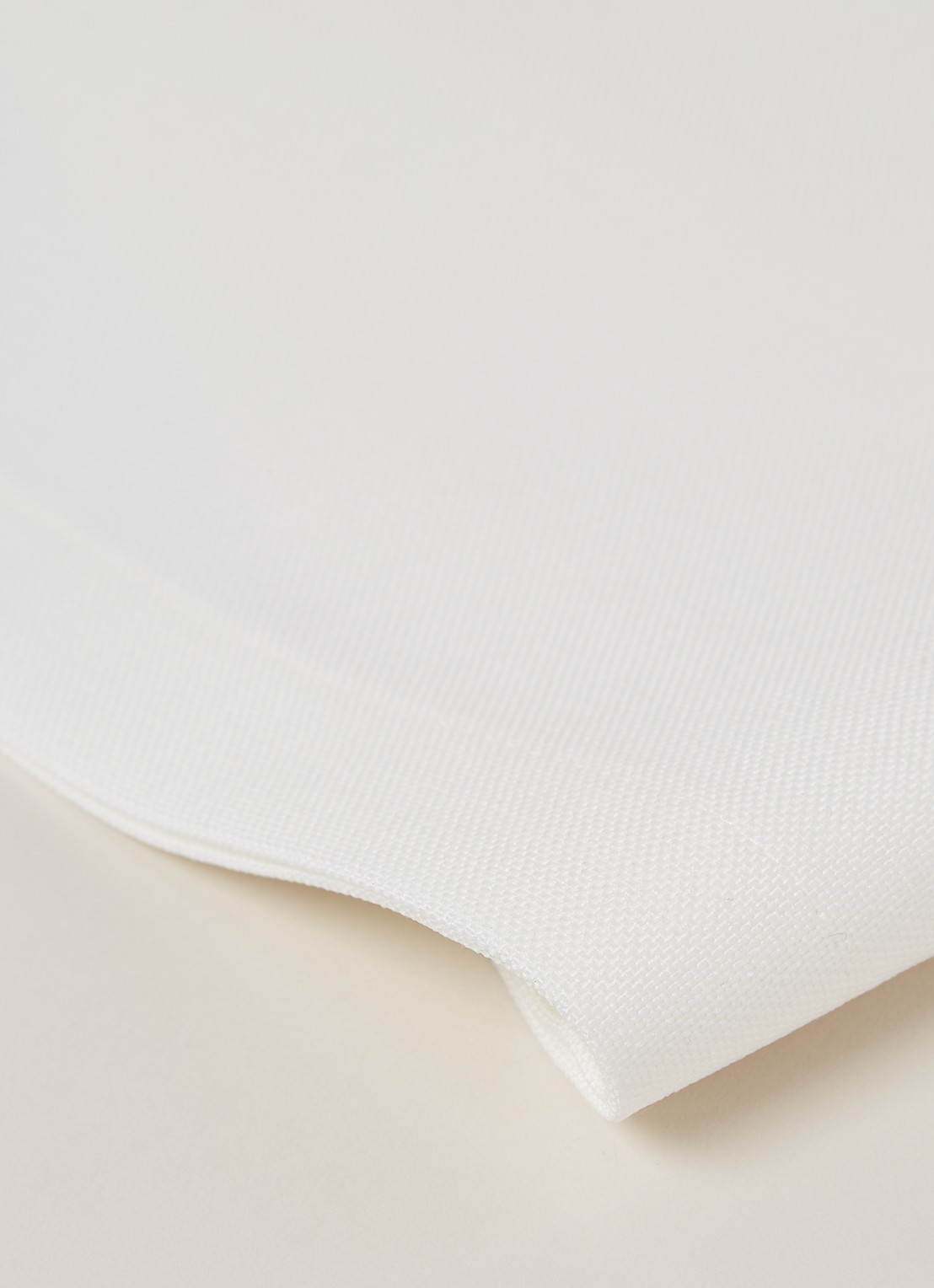 Sander Loft tafelloper 140 x 50 cm - detail 3 gebroken wit