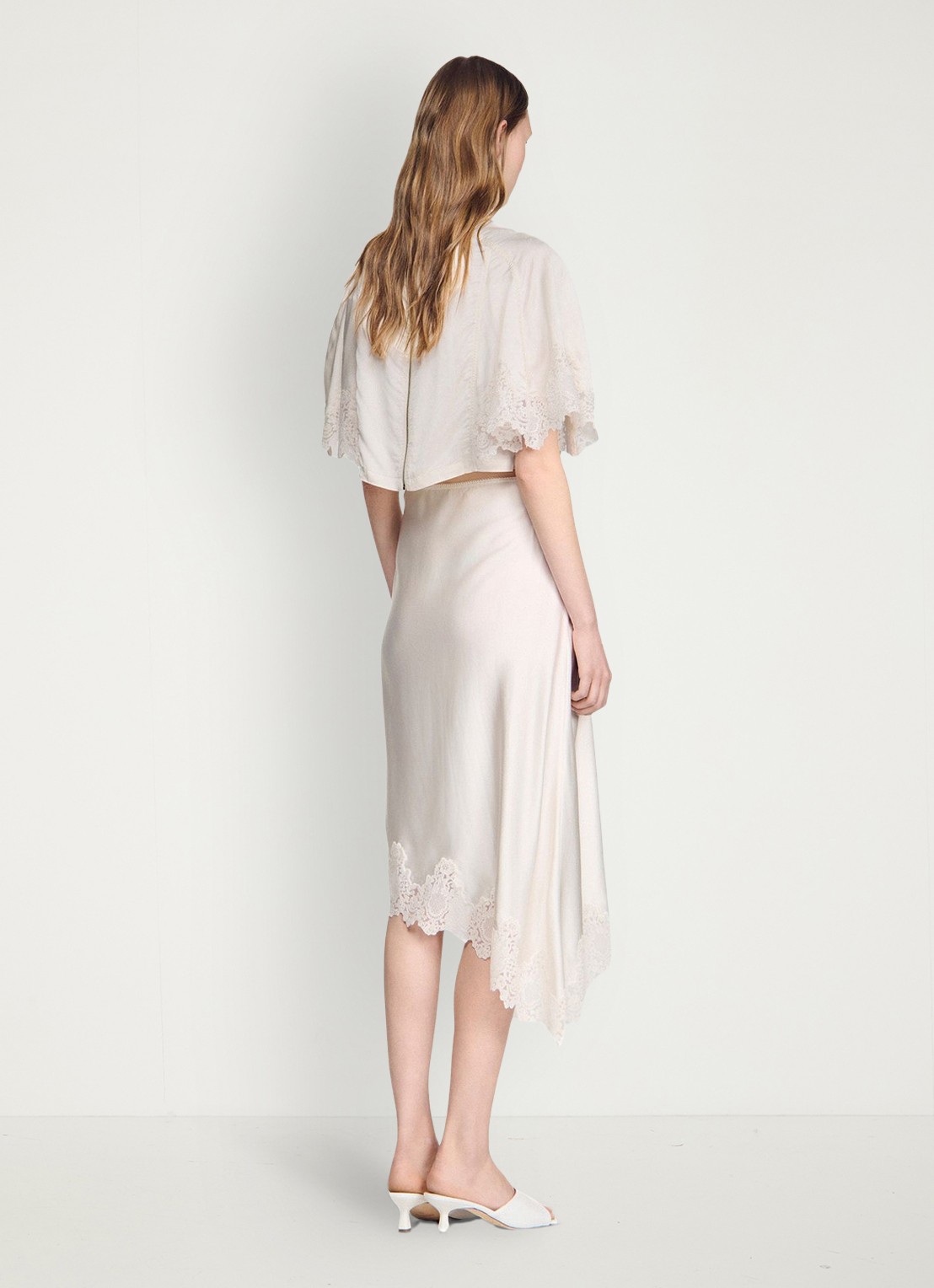 Sandro  Asymmetrische rok met details van kant - achterkant 2 ecru / wit