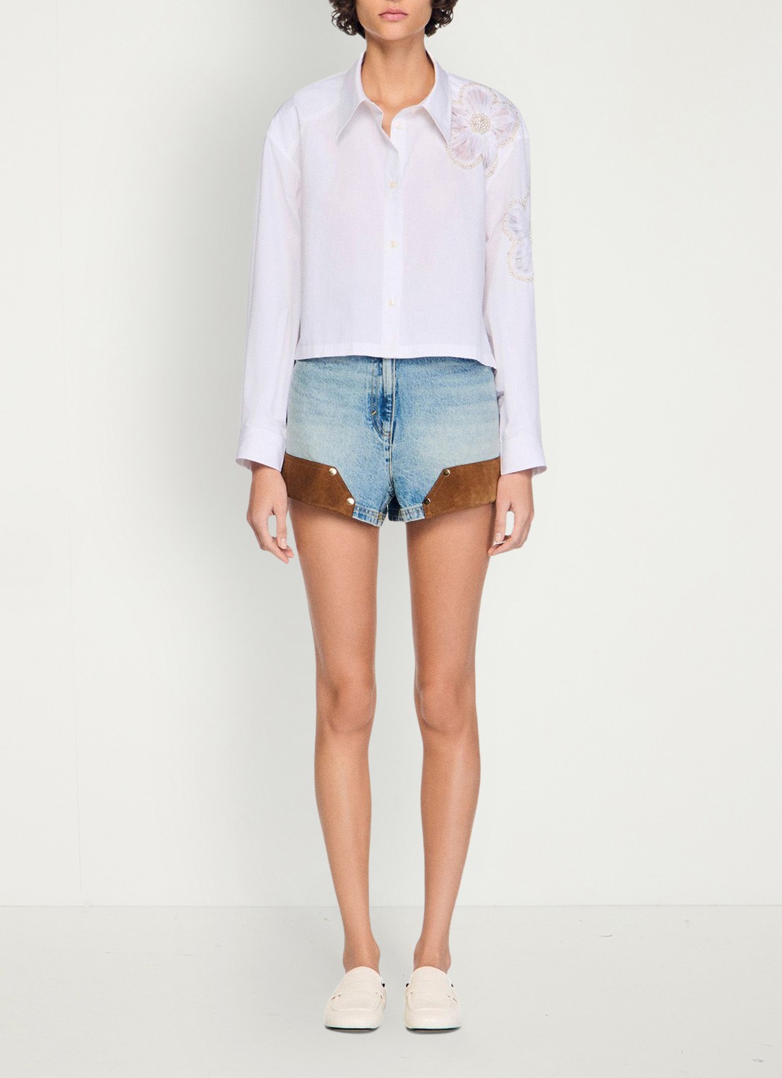 Sandro Blouse met bloemborduring - detail 3 wit