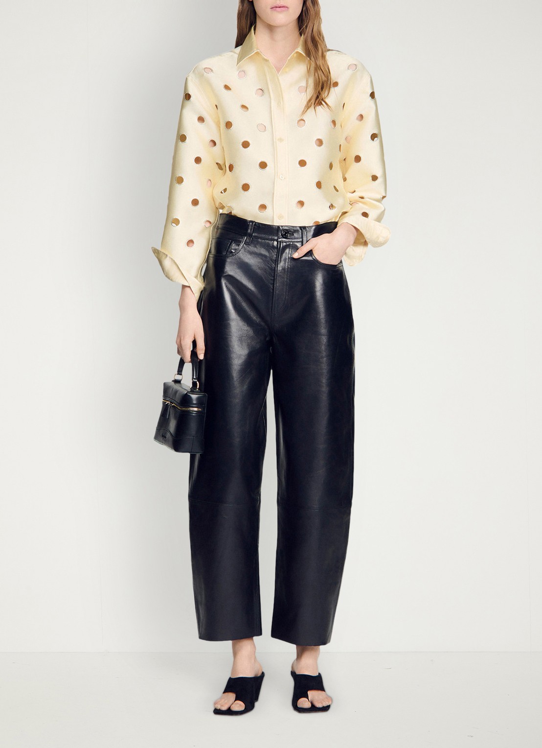 Sandro Blouse met opengewerkt dessin en strass - voorkant 2 vanillegeel
