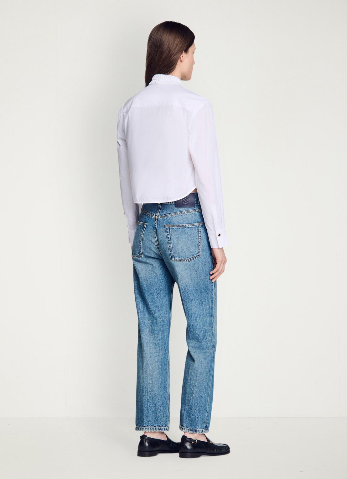 Sandro Blouse met plooidetail en opstaande kraag - achterkant wit