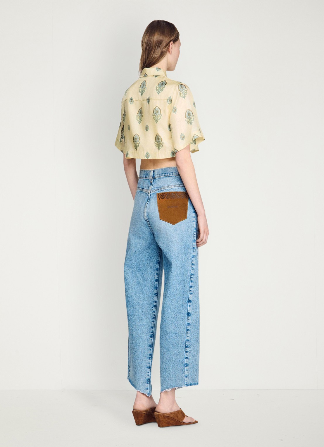 Sandro Cropped blouse met stropdas en paisley dessin - achterkant 6 lichtgeel
