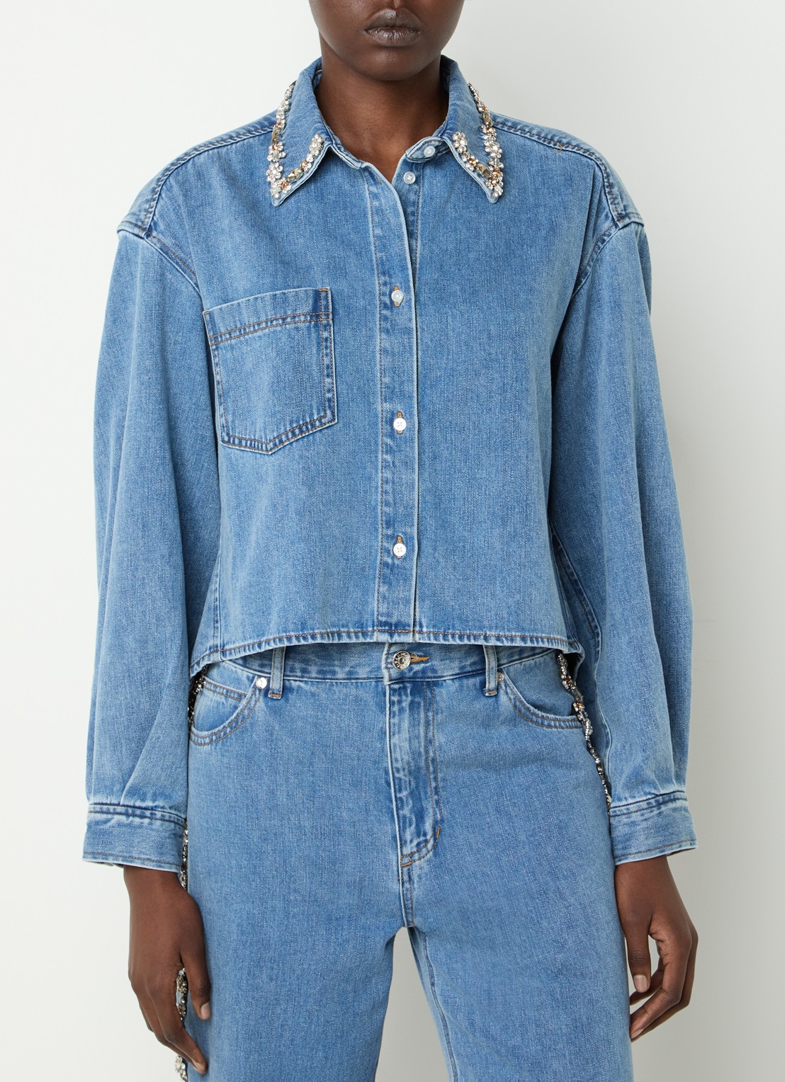 Sandro Cropped blouse van denim met strass - detail 4 donkerblauw