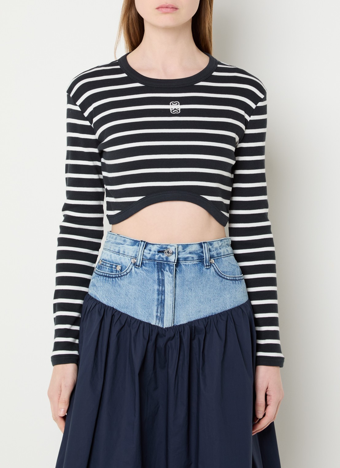 Sandro Cropped longsleeve met steepprint en logo - detail 4 donkerblauw