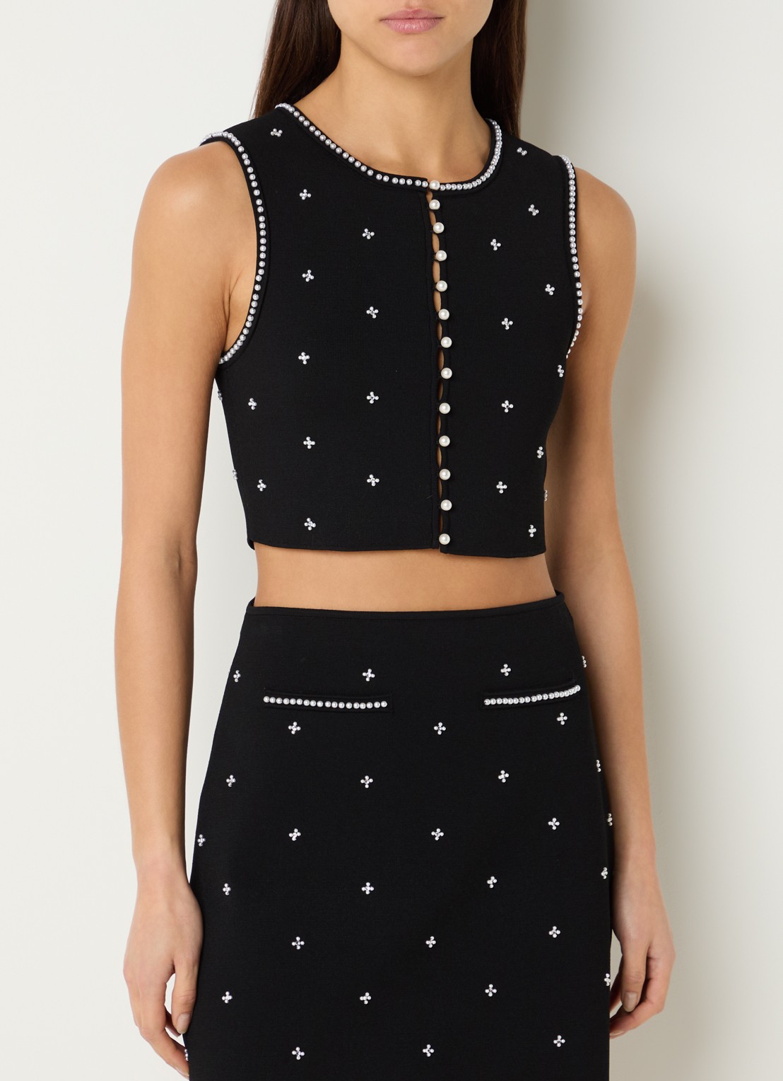 Sandro Fijngebreide crop top met imitatieparels - detail 2 zwart