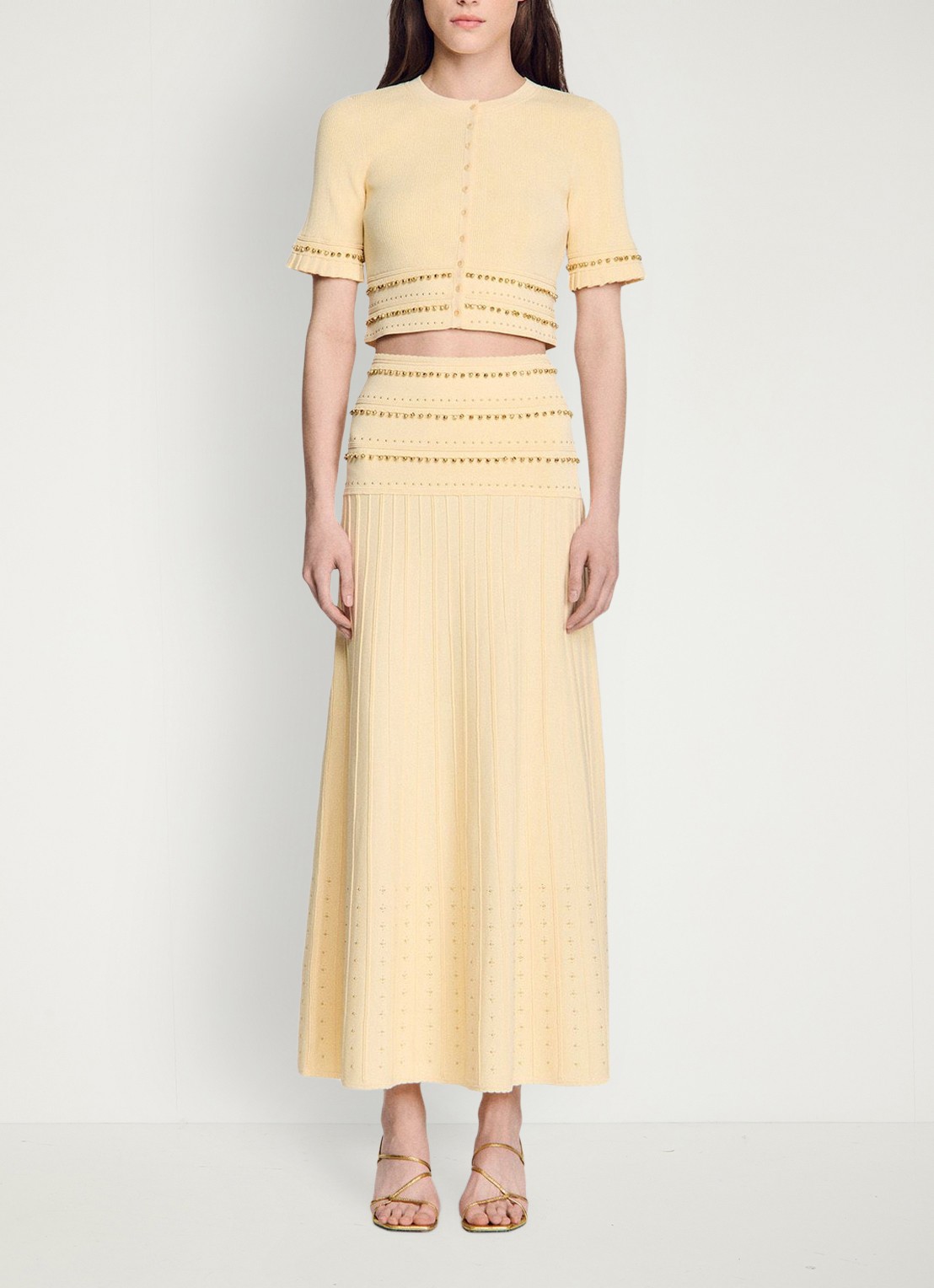 Sandro Fijngebreide crop top met kralendecoratie - detail 4 vanillegeel