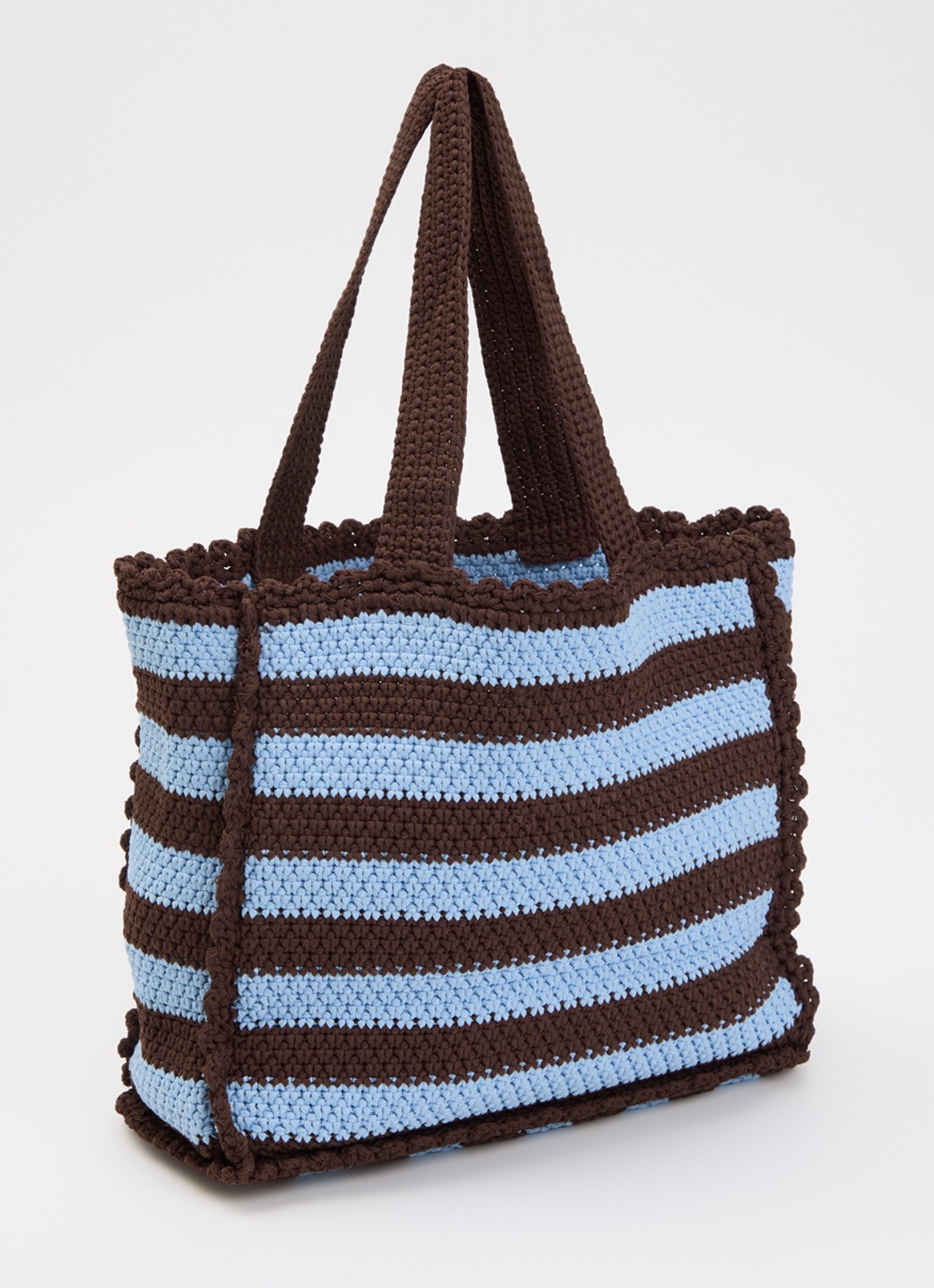 Sandro Handtas van crochet met streepprint en logo - achterkant lichtblauw