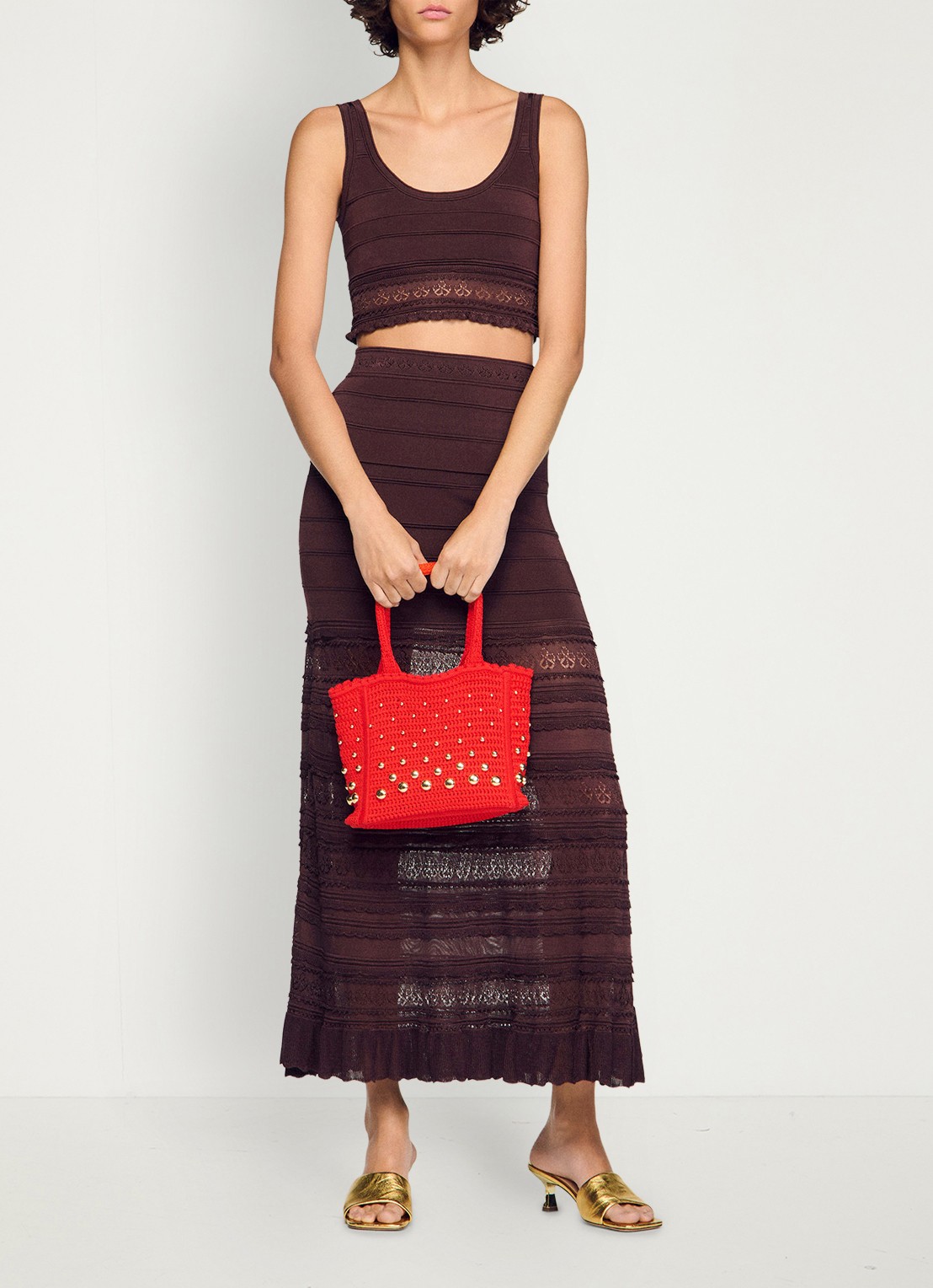 Sandro Handtas van crochet met studs - detail 4 steenrood