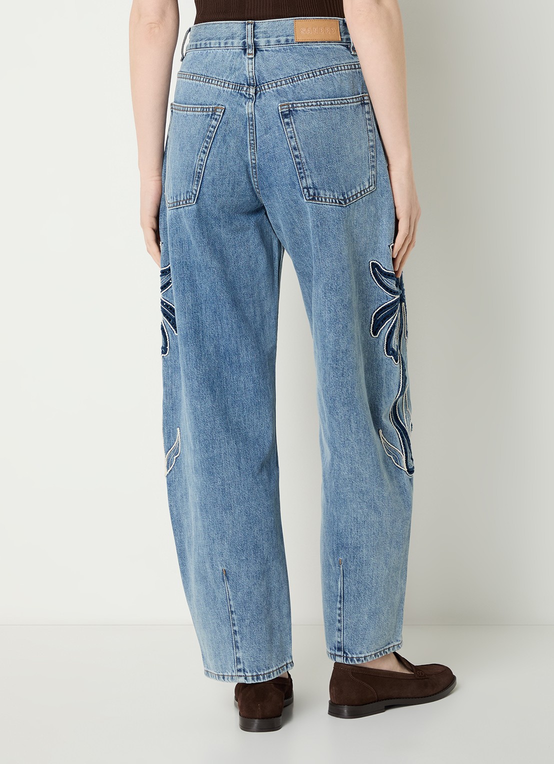 Sandro High waist balloon fit jeans met palmboom - achterkant blauw