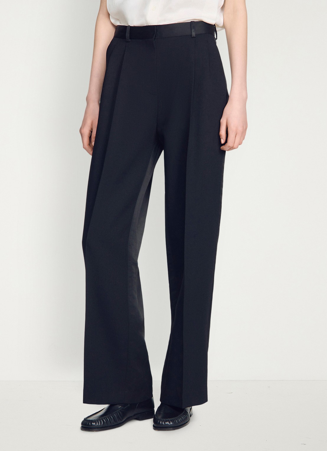 Sandro High waist loose fit pantalon van satijn - detail 3 zwart