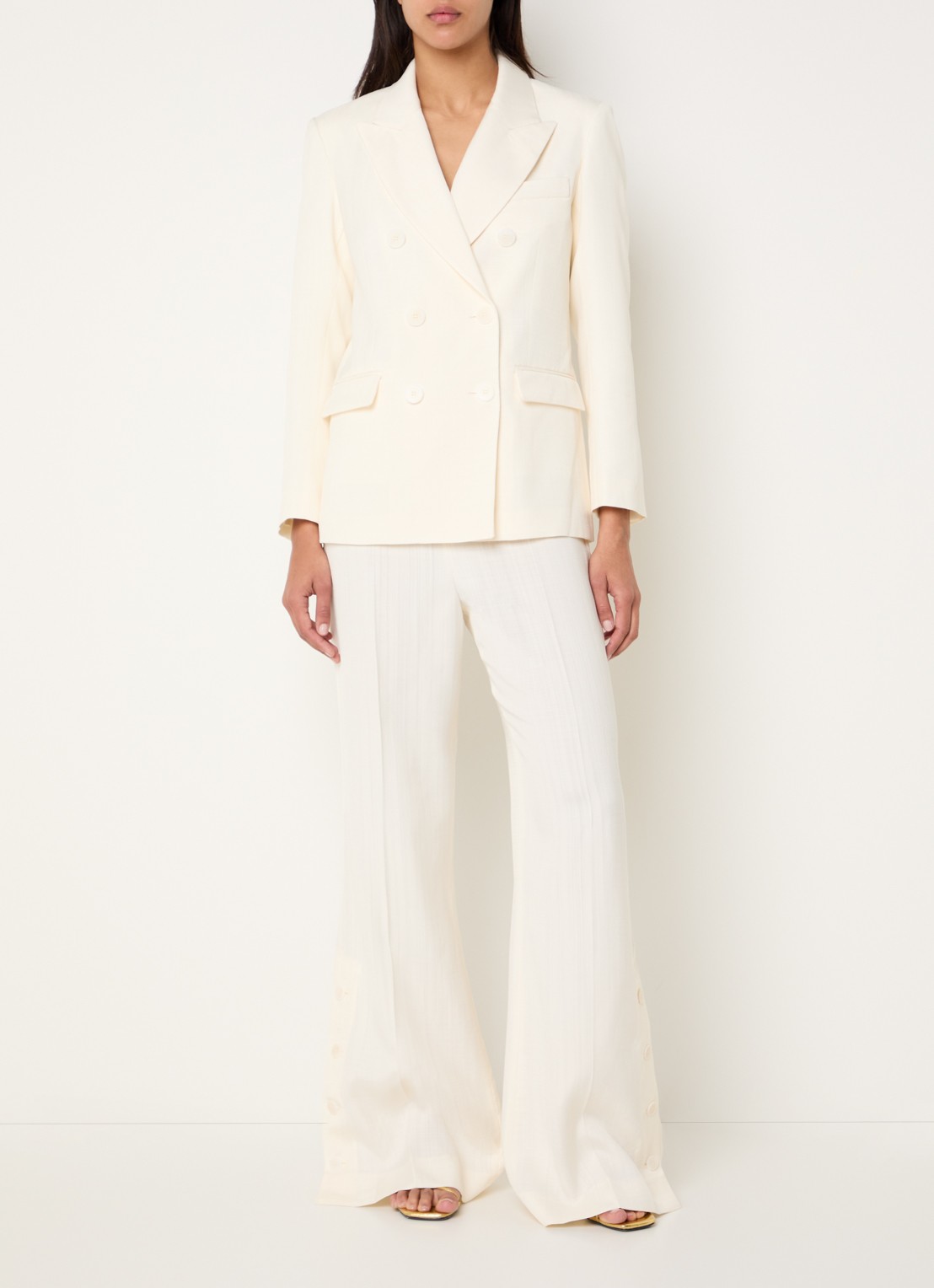 Sandro High waist straight fit pantalon met knoop detail - voorkant 3 ivoor