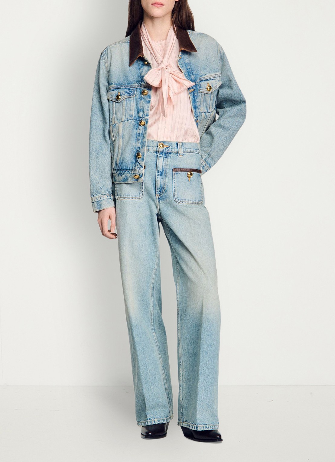Sandro High waist straight leg broek van denim met lichte wassing en opgestikte zakken - voorkant 2 blue jean / blauw