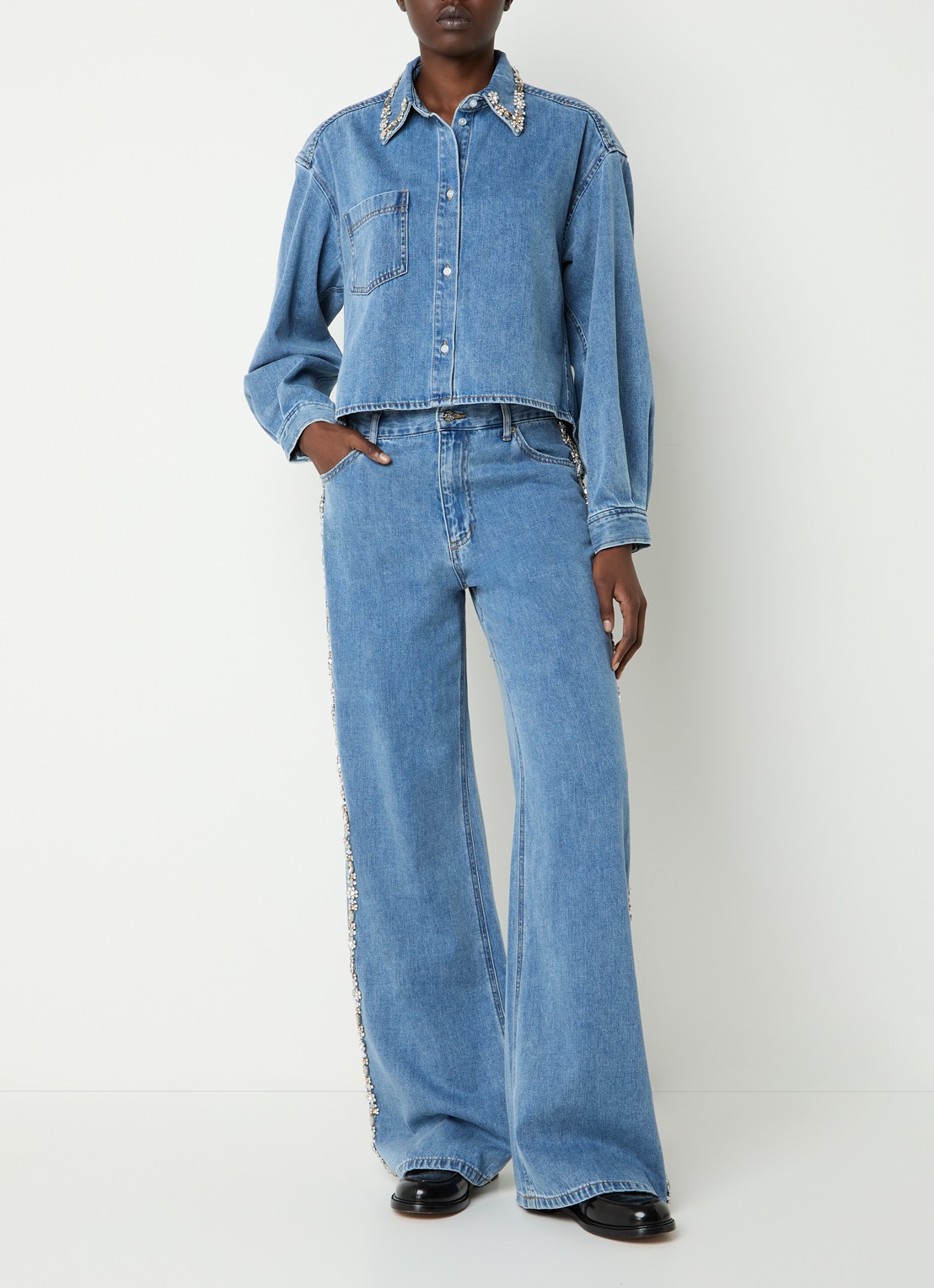 Sandro High waist wide leg jeans met medium wassing en strass - voorkant 4 indigo