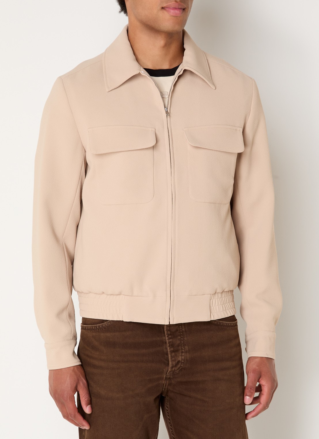 Sandro Jack met klepzakken - detail 3 beige