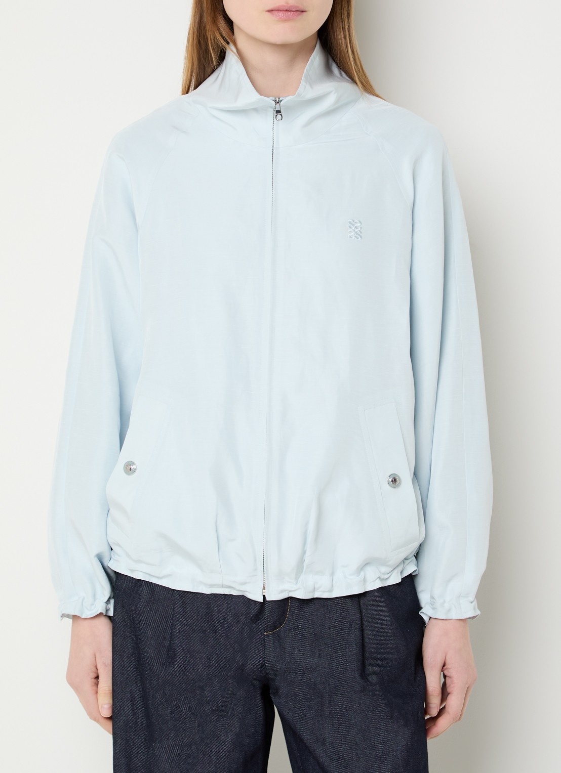 Sandro Jack met logo en steekzakken - detail lichtblauw