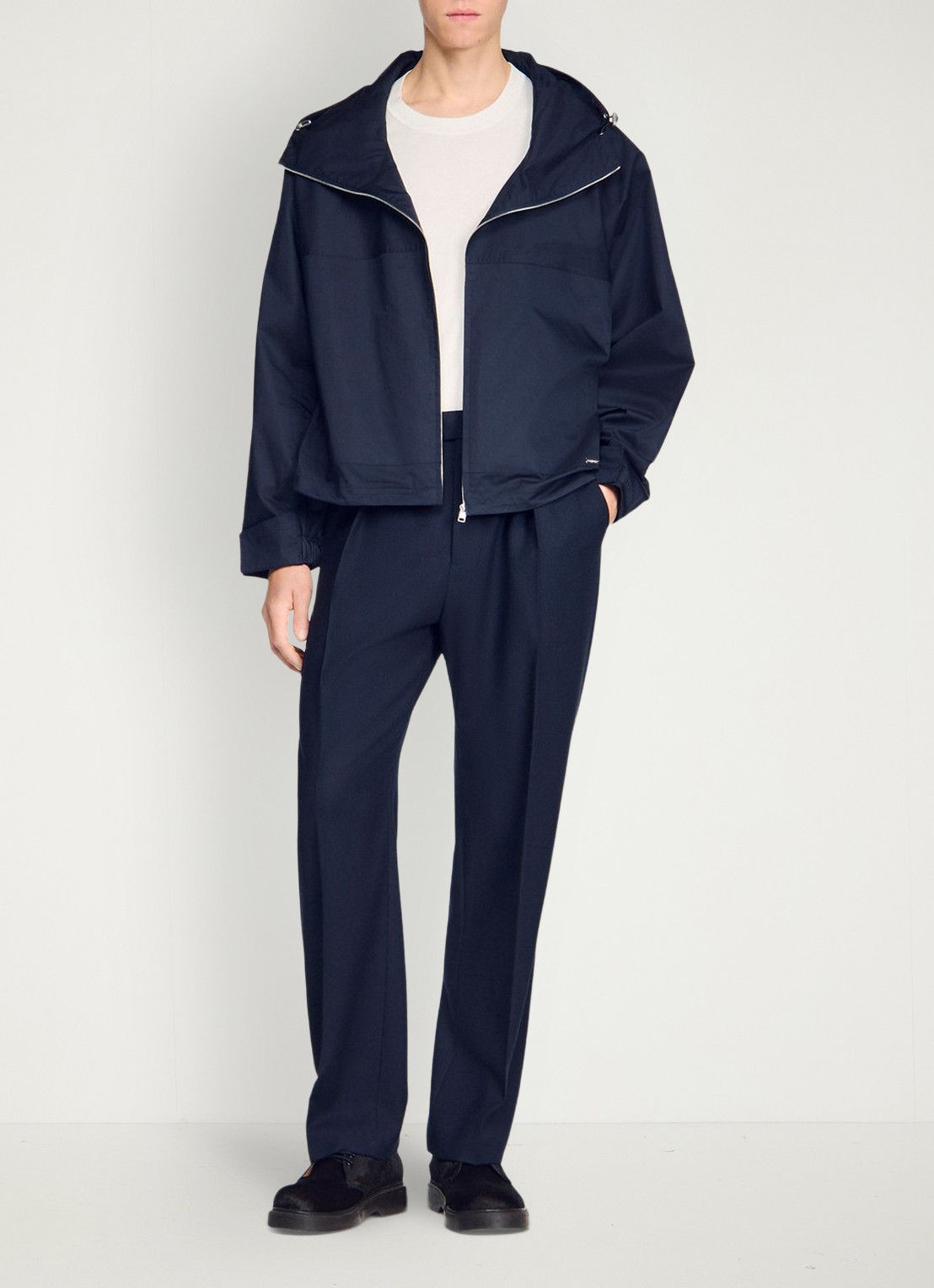 Sandro Jack van katoen met capuchon en opstaande kraag  - voorkant 2 midnight blue / blauw