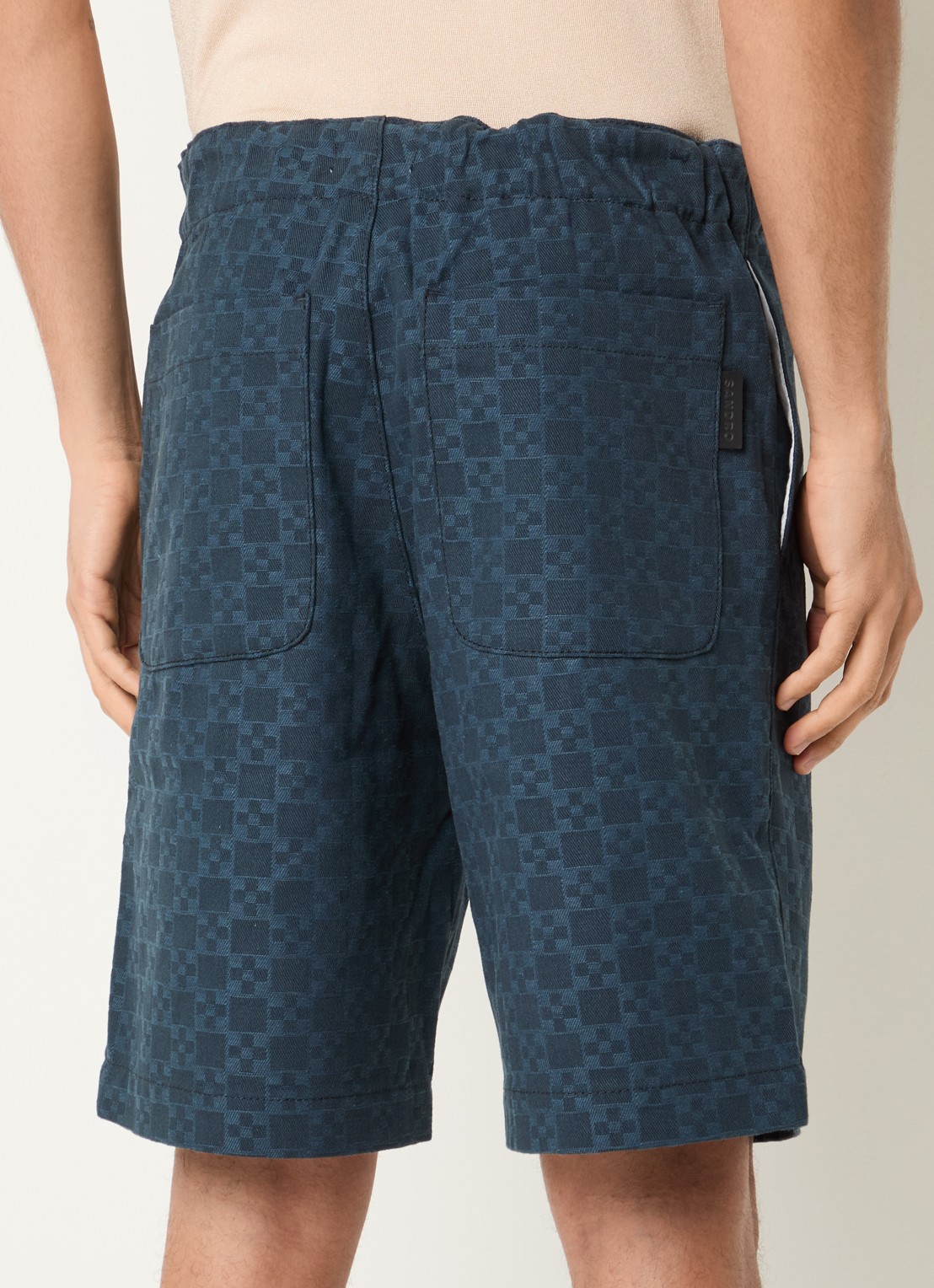 Sandro Loose fit korte broek van denim met ruit dessin - achterkant petrol