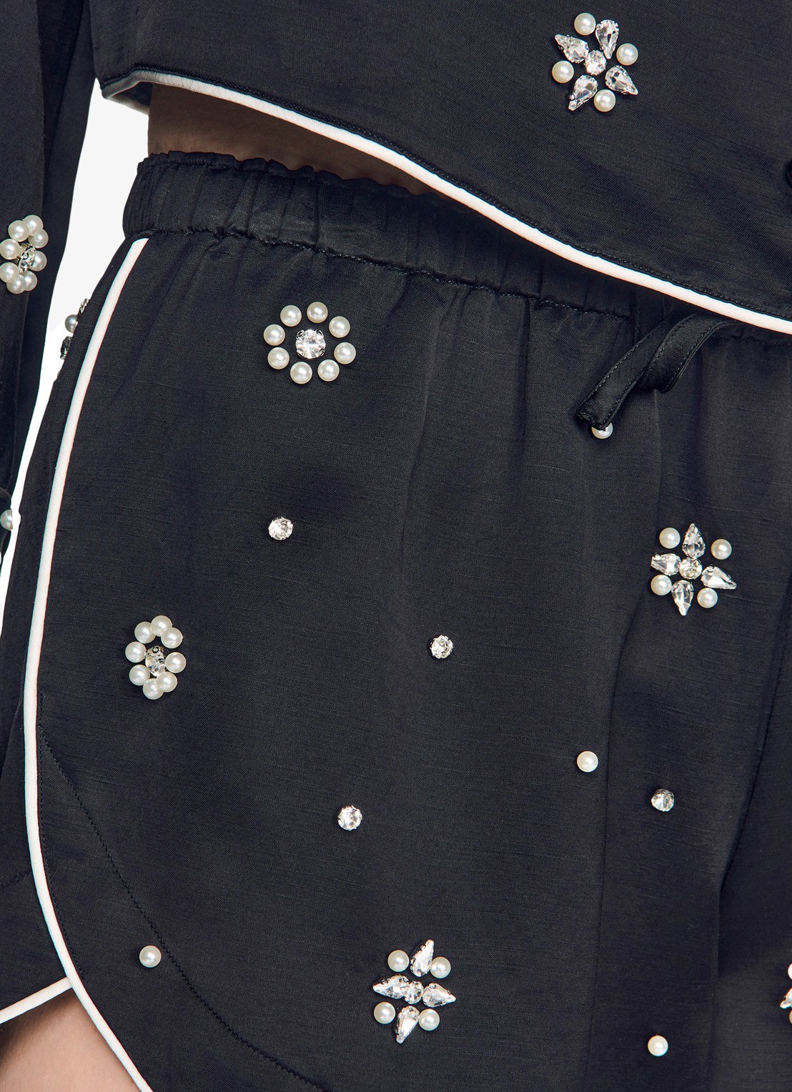Sandro Mid waist korte broek met stras - detail 5 zwart