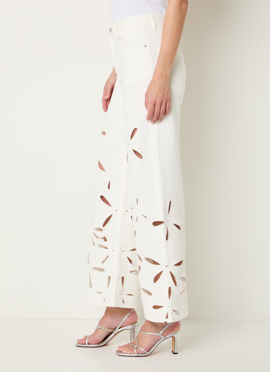 Sandro Mid waist straight leg jeans met gekleurde wassing - detail 2 wit