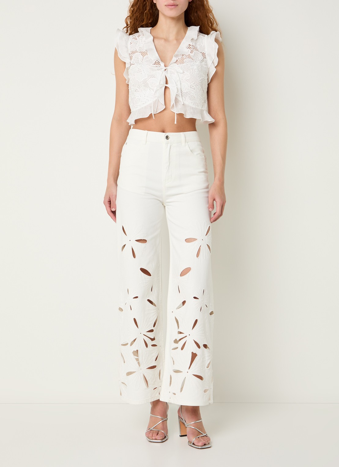 Sandro Mid waist straight leg jeans met gekleurde wassing - voorkant 4 wit