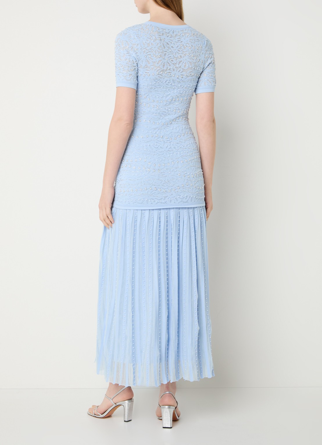 Sandro Midi blousejurk met imitatieparels en broderie - achterkant 4 lichtblauw