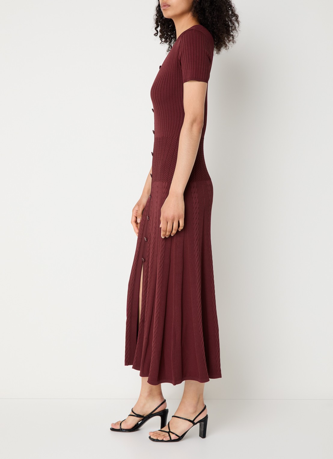 Sandro Midi blousejurk met ribstructuur - voorkant 2 bordeauxrood