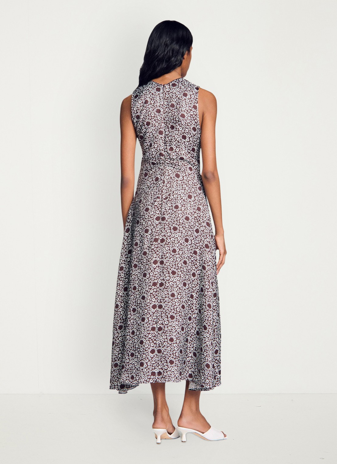 Sandro Midi jurk met ronde hals en bloemenprint - achterkant bruin