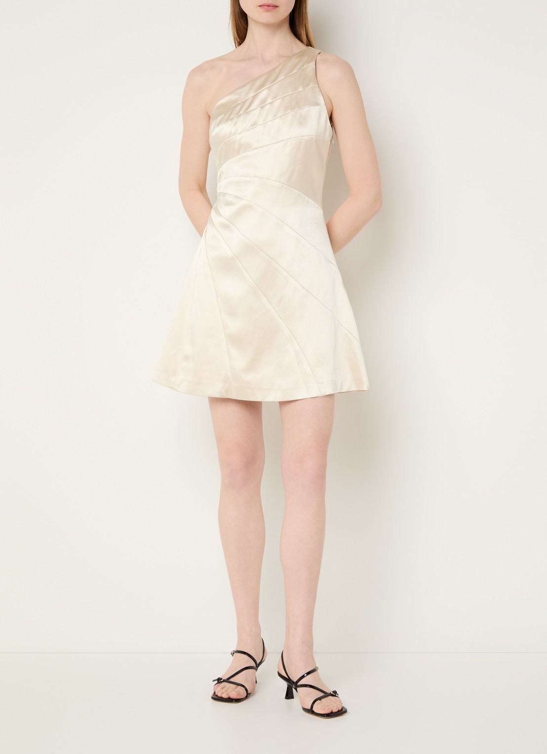 Sandro Mini jurk van satijn - voorkant 3 creme