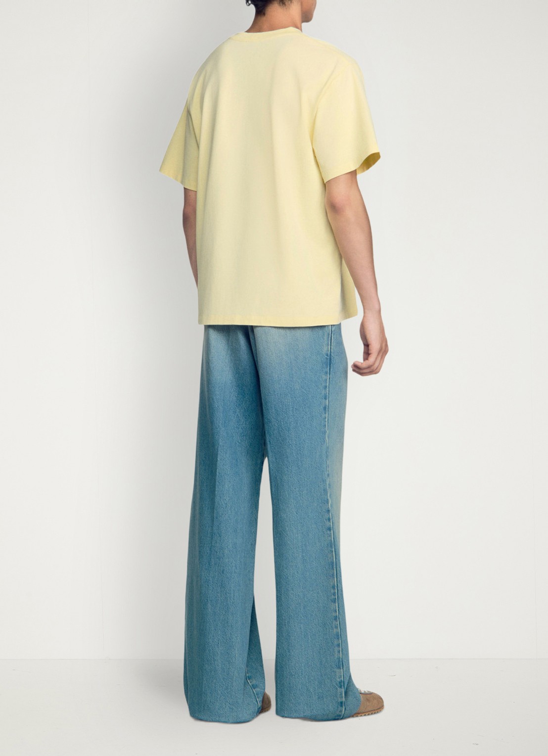 Sandro Oversized T-shirt met ronde hals - achterkant 4 lichtgeel