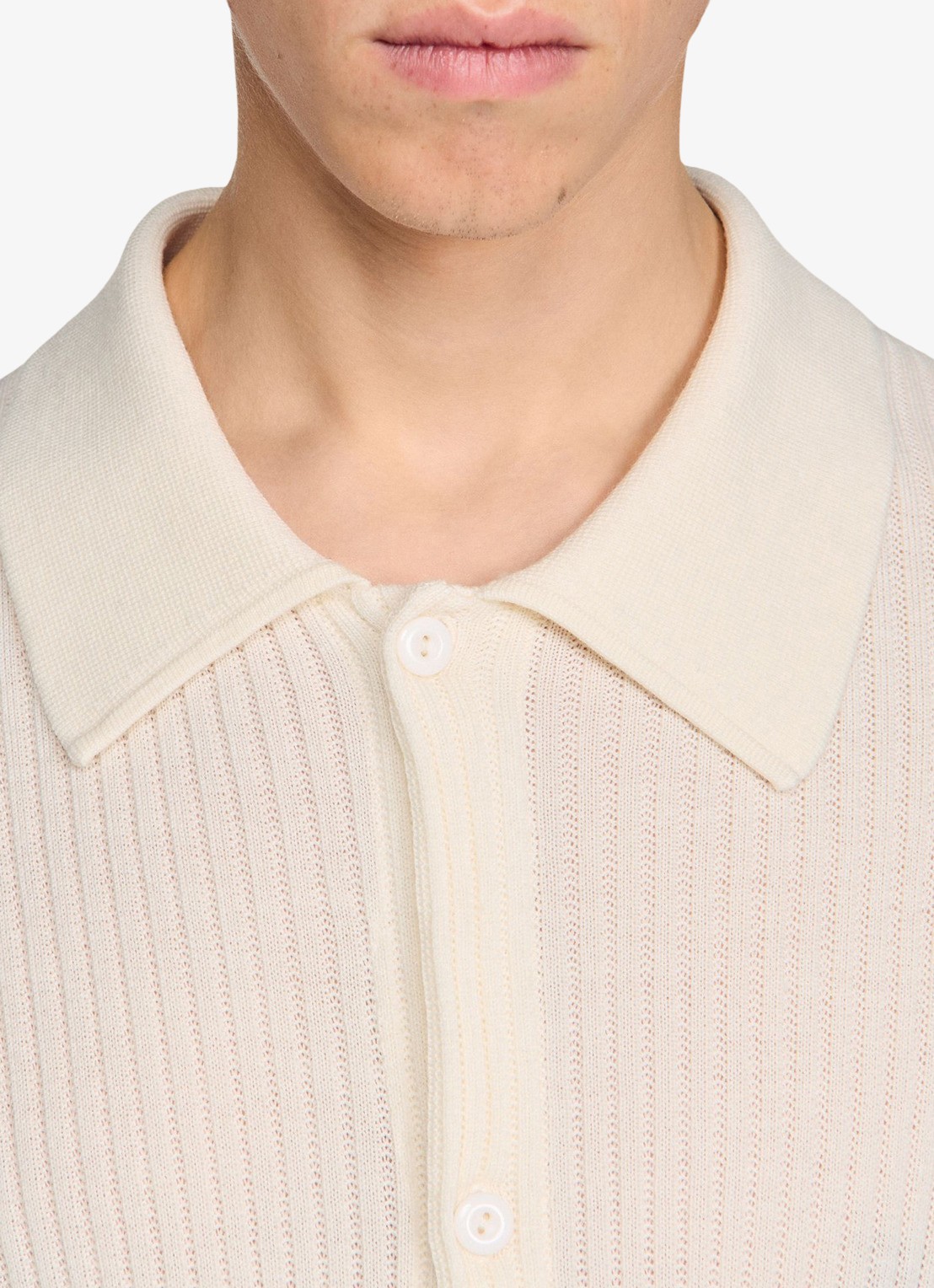 Sandro Ribgebreid vest in wolblend met V-hals - detail 2 ecru / wit