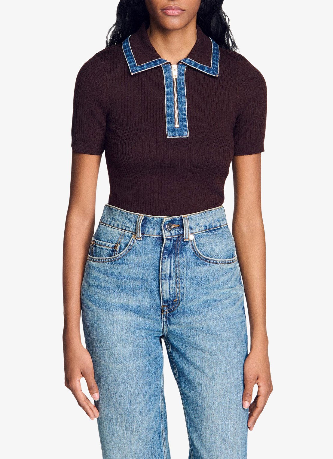 Sandro Ribgebreide top in wolblend met details van denim - detail 3 bruin