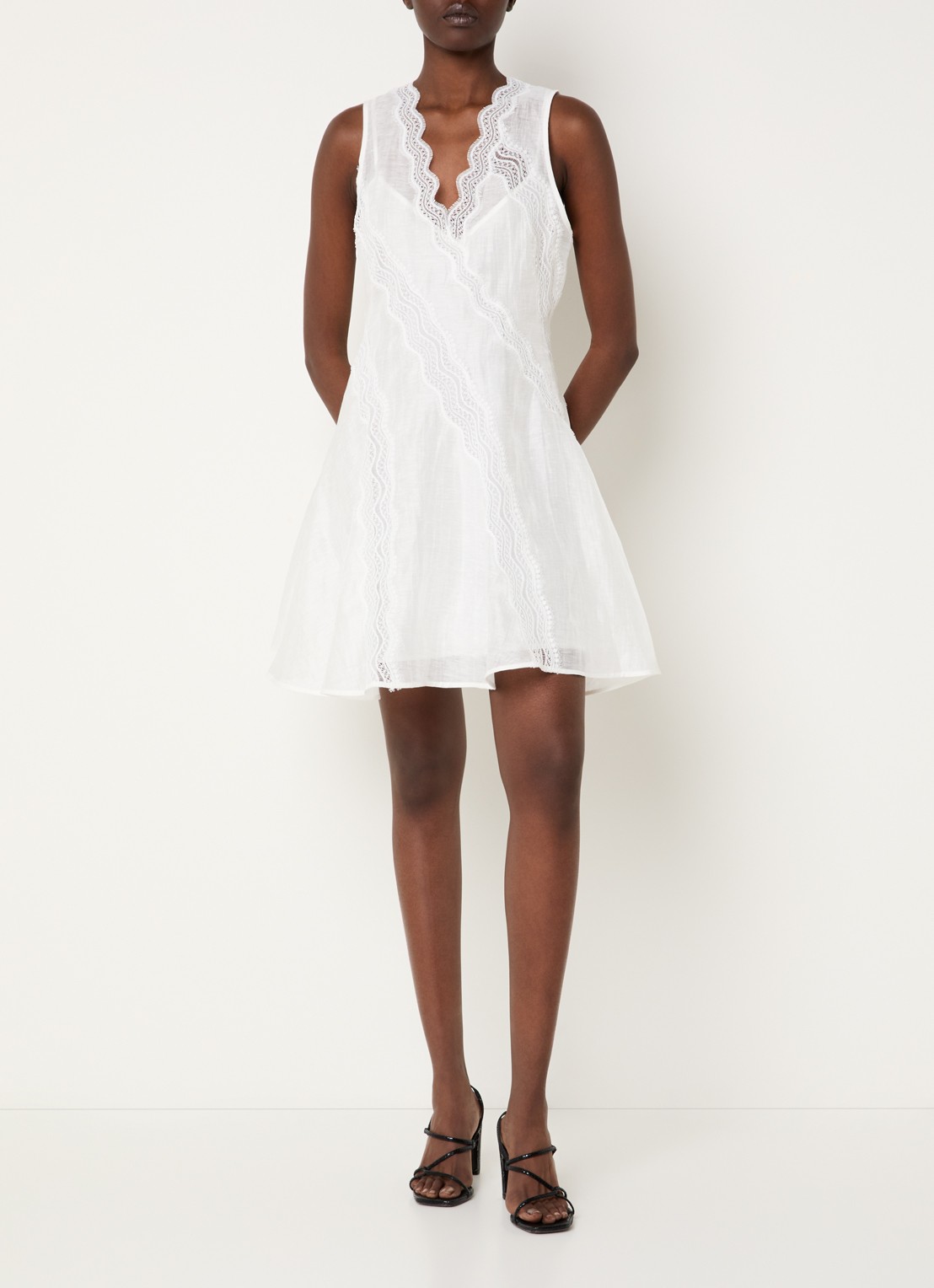 Sandro Semi-transparante mini jurk in linnenblend met details van kant - voorkant 4 wit