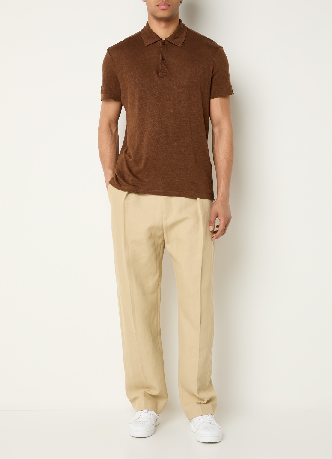 Sandro Slim fit polo van linnen  - voorkant 4 hazelnootbruin