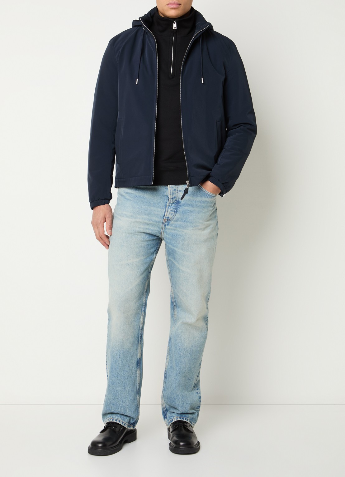 Sandro Softshell jack met opbergbare capuchon en steekzakken - voorkant 4 midnight blue / blauw
