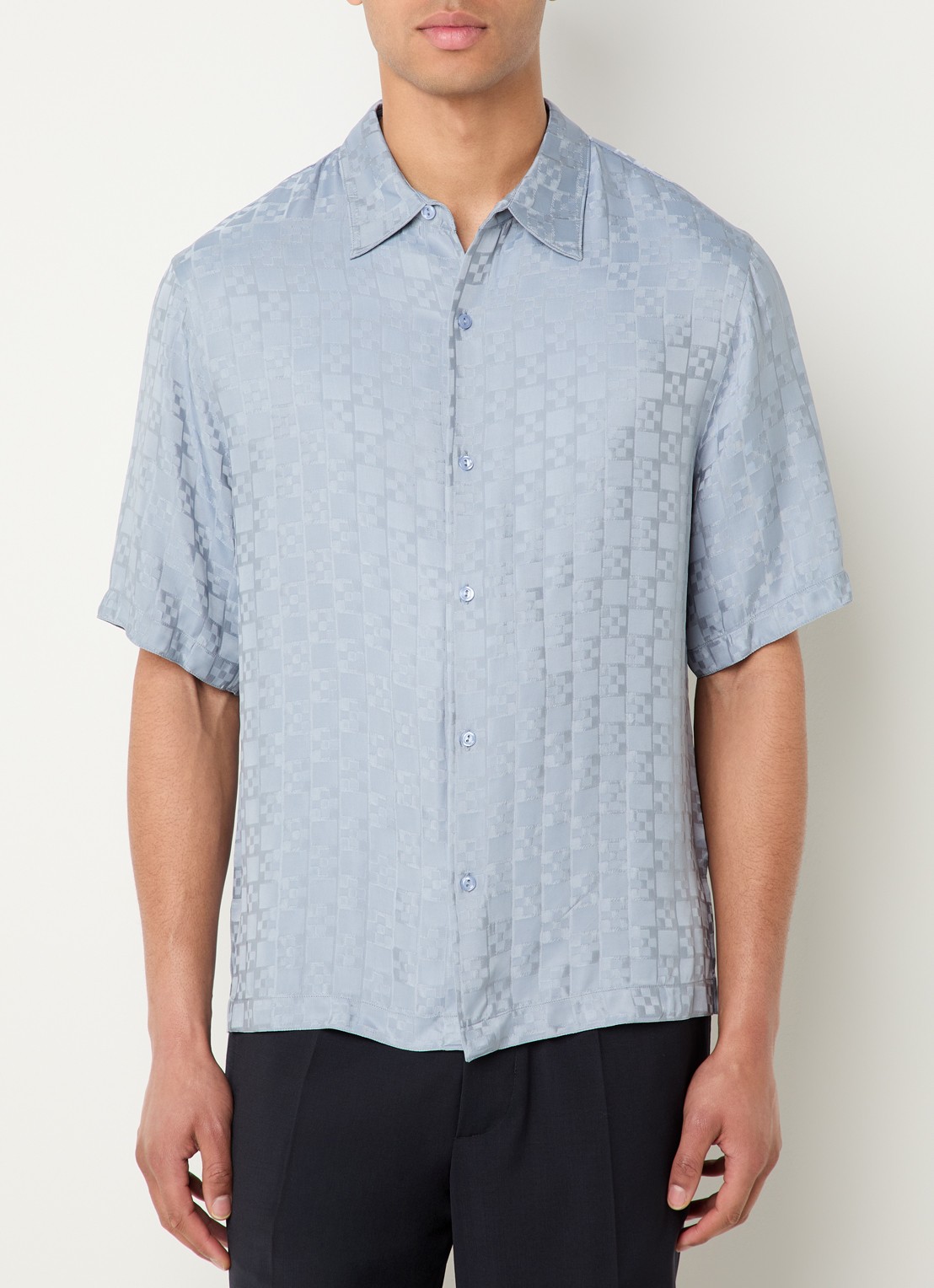 Sandro Square Cross loose-fit shirt - detail chambray / blauw