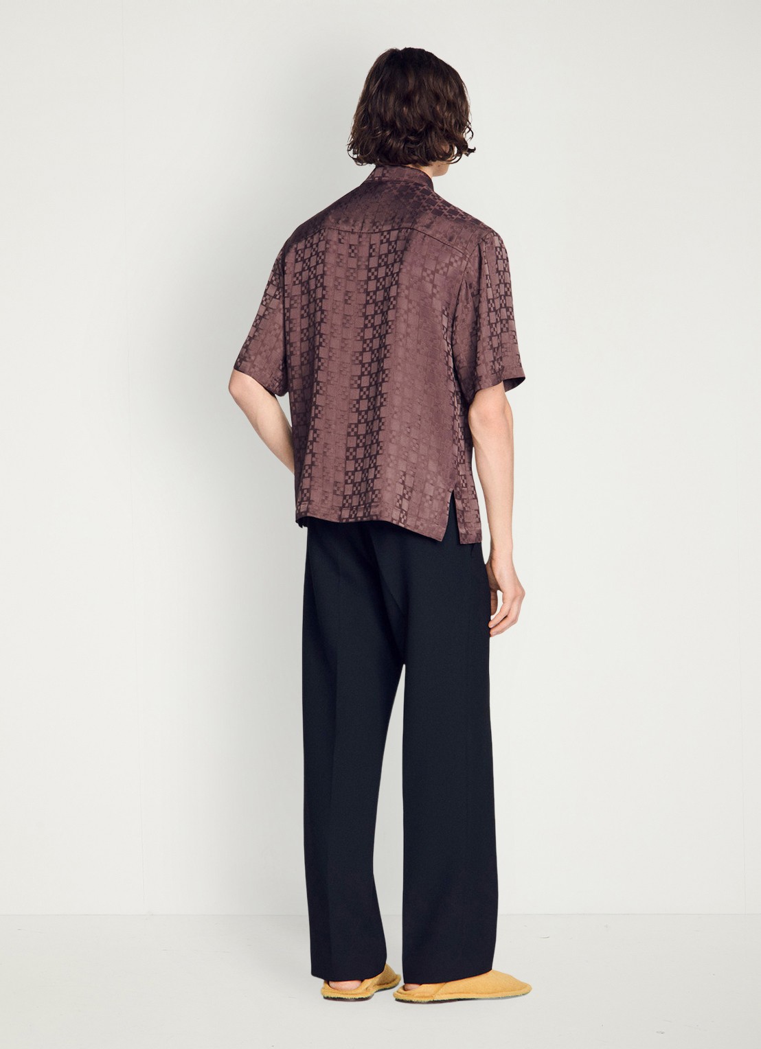Sandro Square Cross loose-fit shirt - achterkant 3 chocolate / bruin