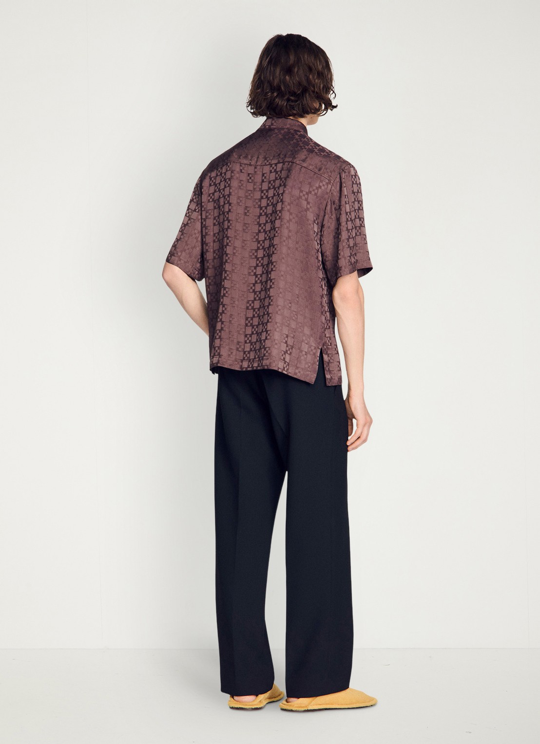 Sandro Square Cross loose-fit shirt - achterkant 7 chocolate / bruin
