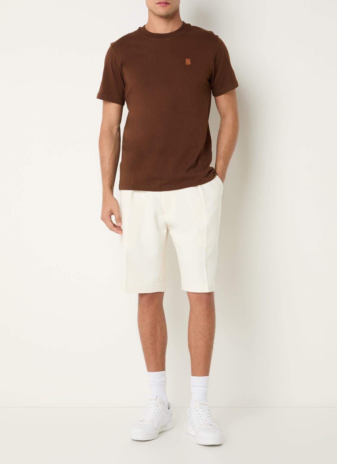Sandro Straight fit korte broek met steekzakken - voorkant 2 creme