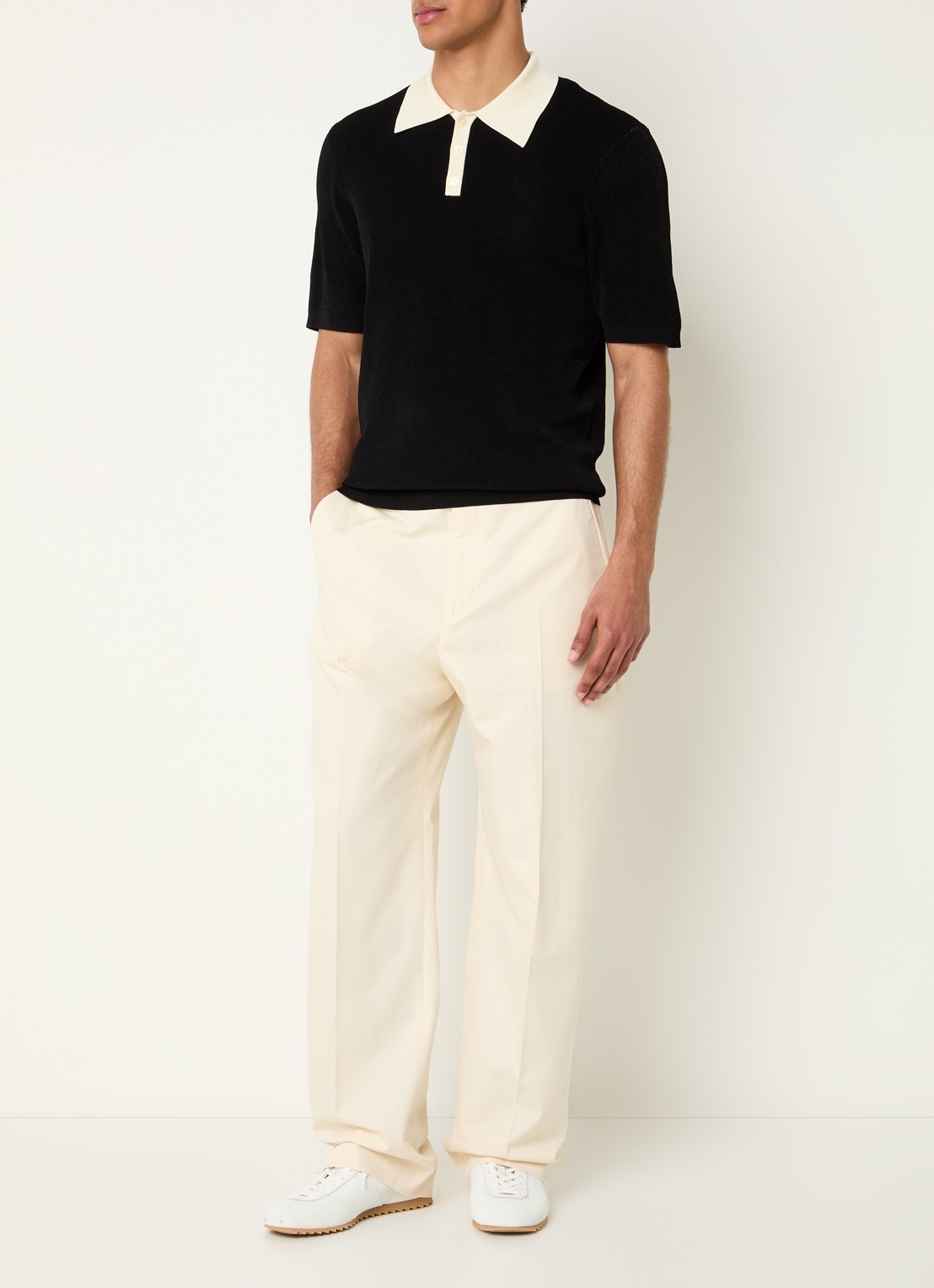 Sandro Straight fit pantalon met steekzakken - voorkant 3 ivoor
