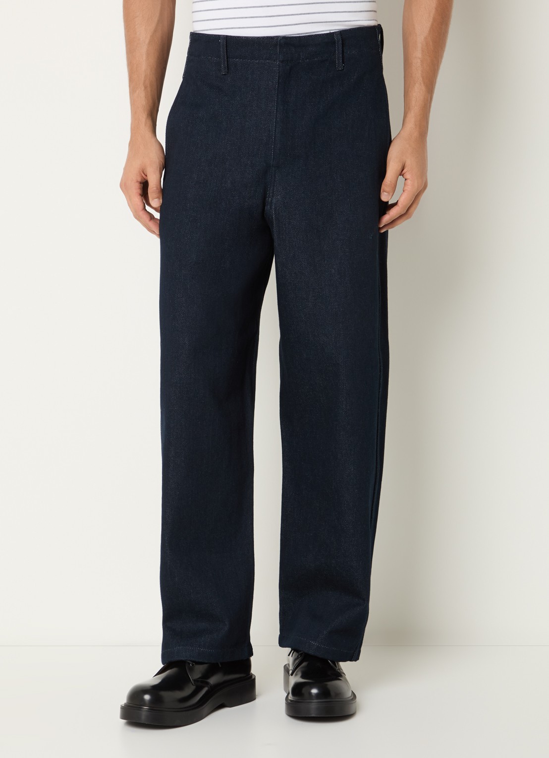 Sandro Straight leg jeans met donkere wassing - detail indigo
