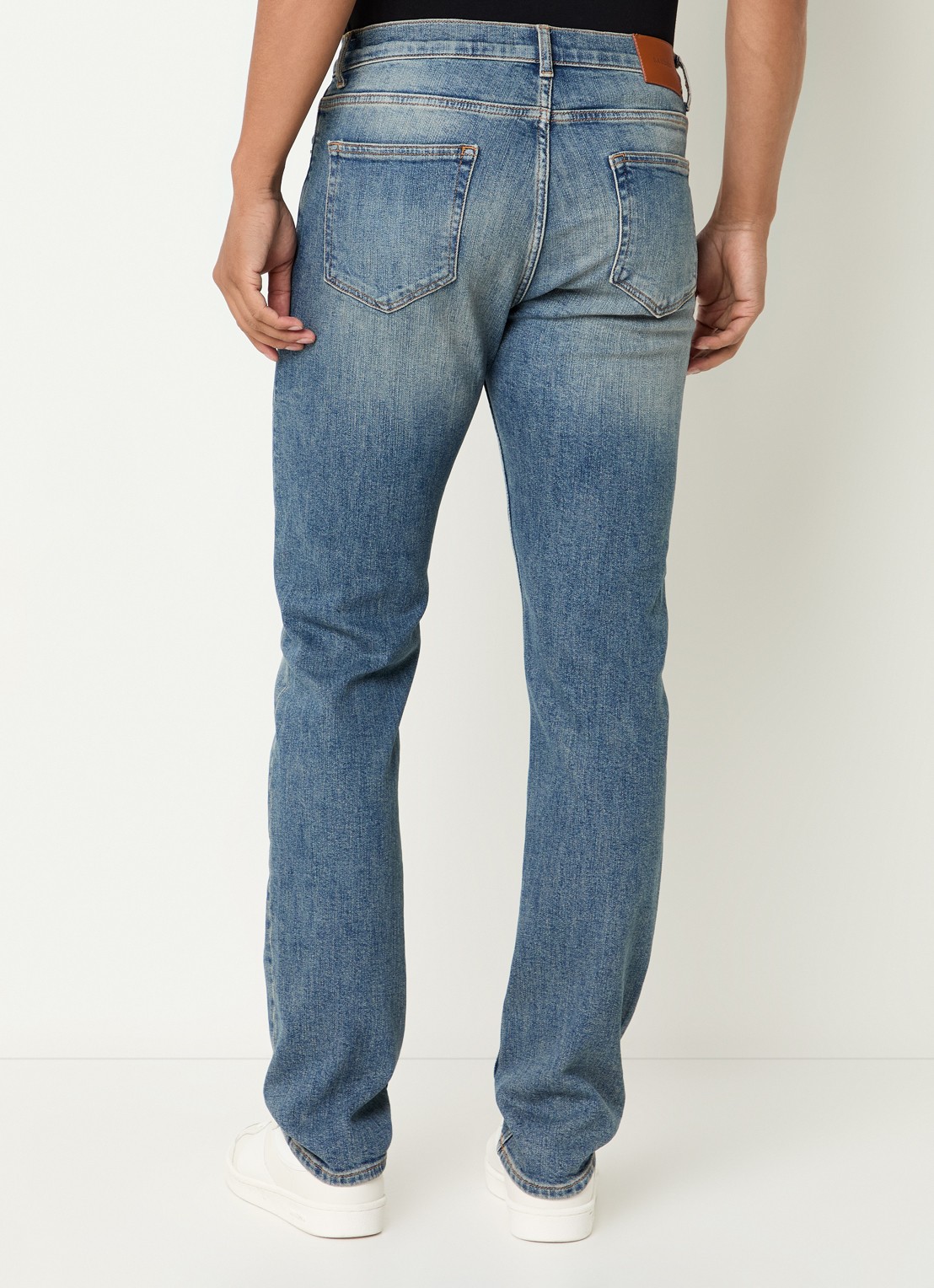 Sandro Straight leg jeans met medium wassing met steekzakken - achterkant 5 indigo