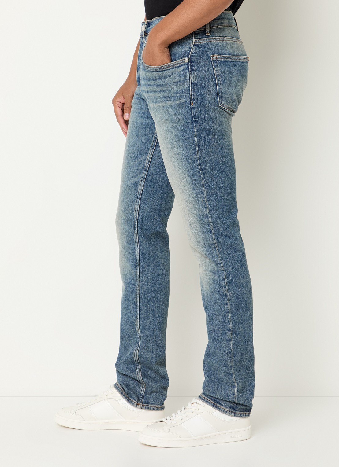 Sandro Straight leg jeans met medium wassing met steekzakken - detail 4 indigo