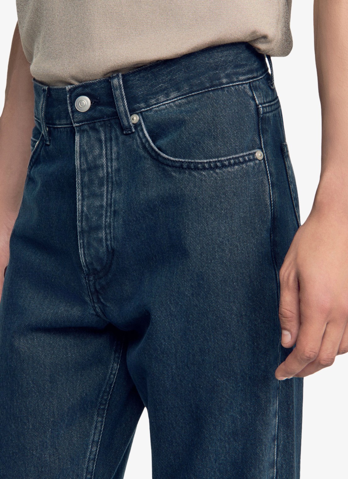 Sandro Straight leg jeans met steekzakken - detail 2 donkergrijs