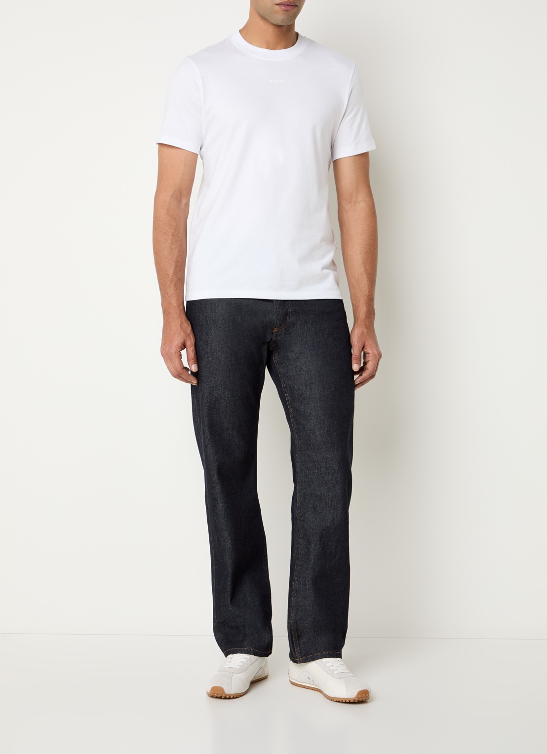 Sandro T-shirt met logo - voorkant 2 wit